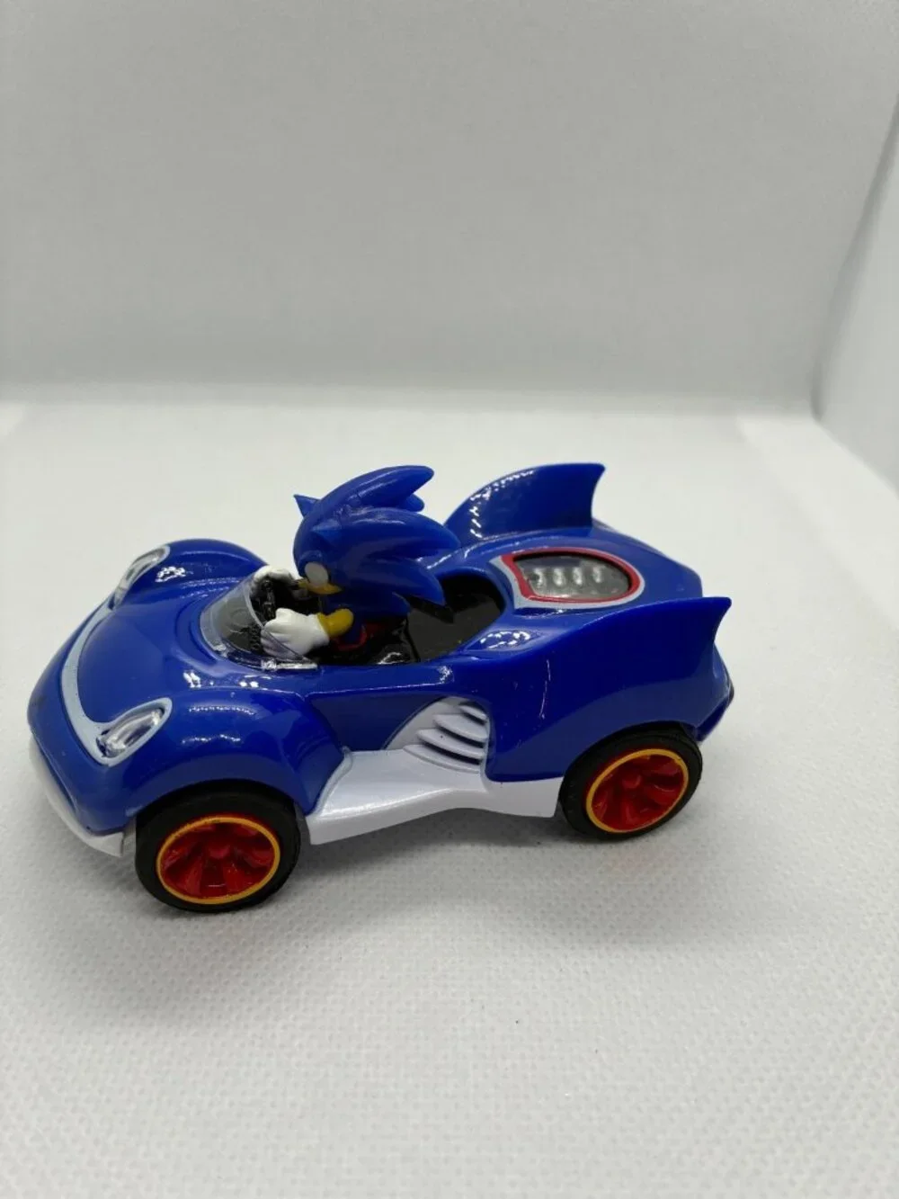 Sonic the Hedgehog Racing Car Diecast Toy Vehicle Pull Back Item 6416 Blue
